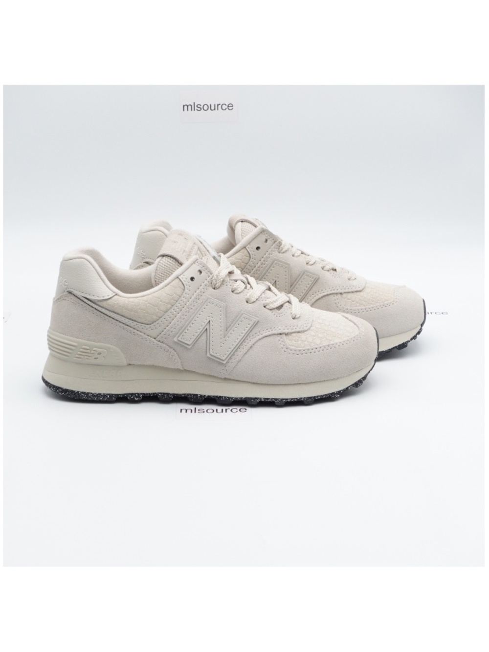 NEW Women's New Balance 574 Suede Sneakers WL574PBK White/Bone Croc - Picture 2 of 16